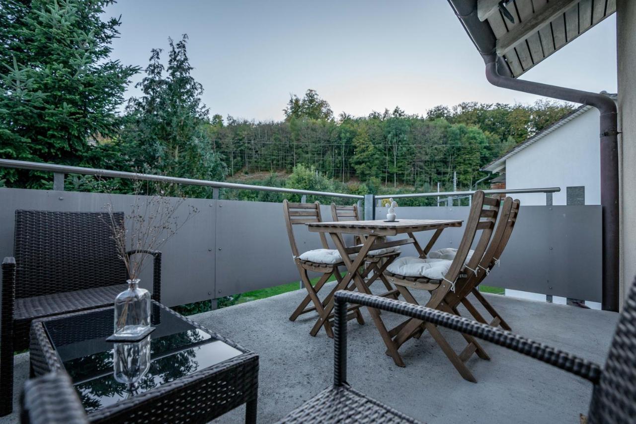 Moderne Wohnung Mit Parkplatz - Top Floor Ostermundigen Exterior photo
